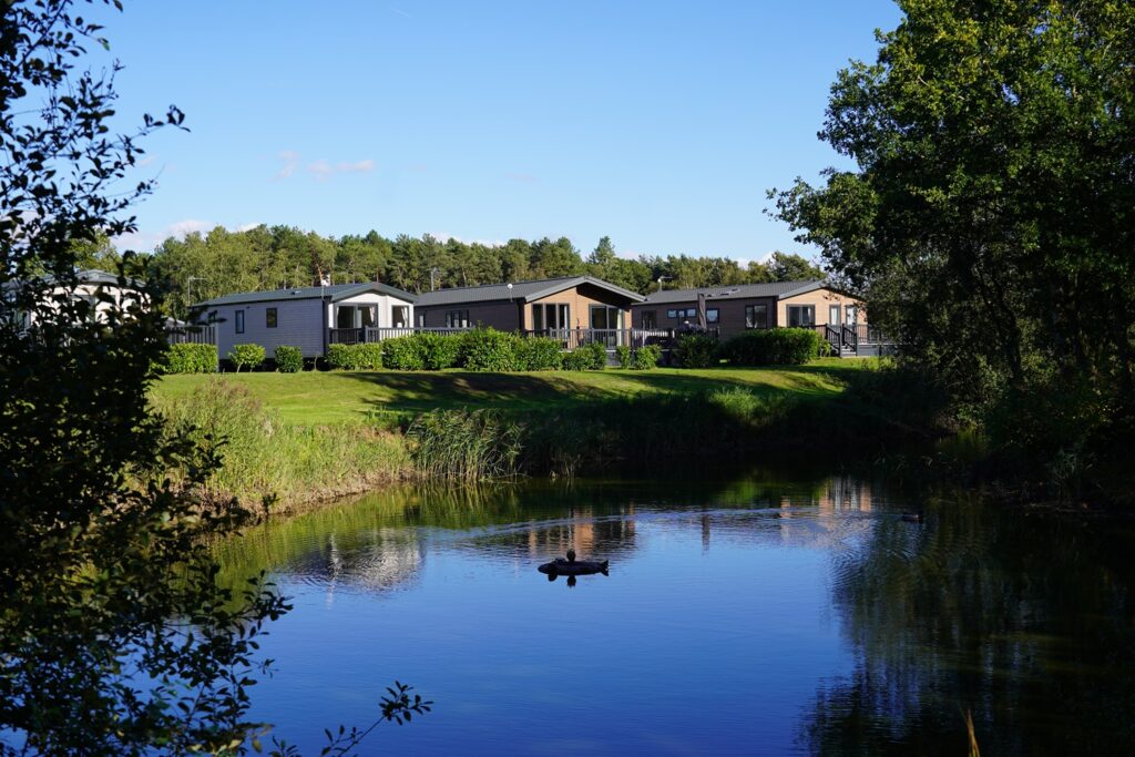 lakeside holiday homes, watermill leisure park